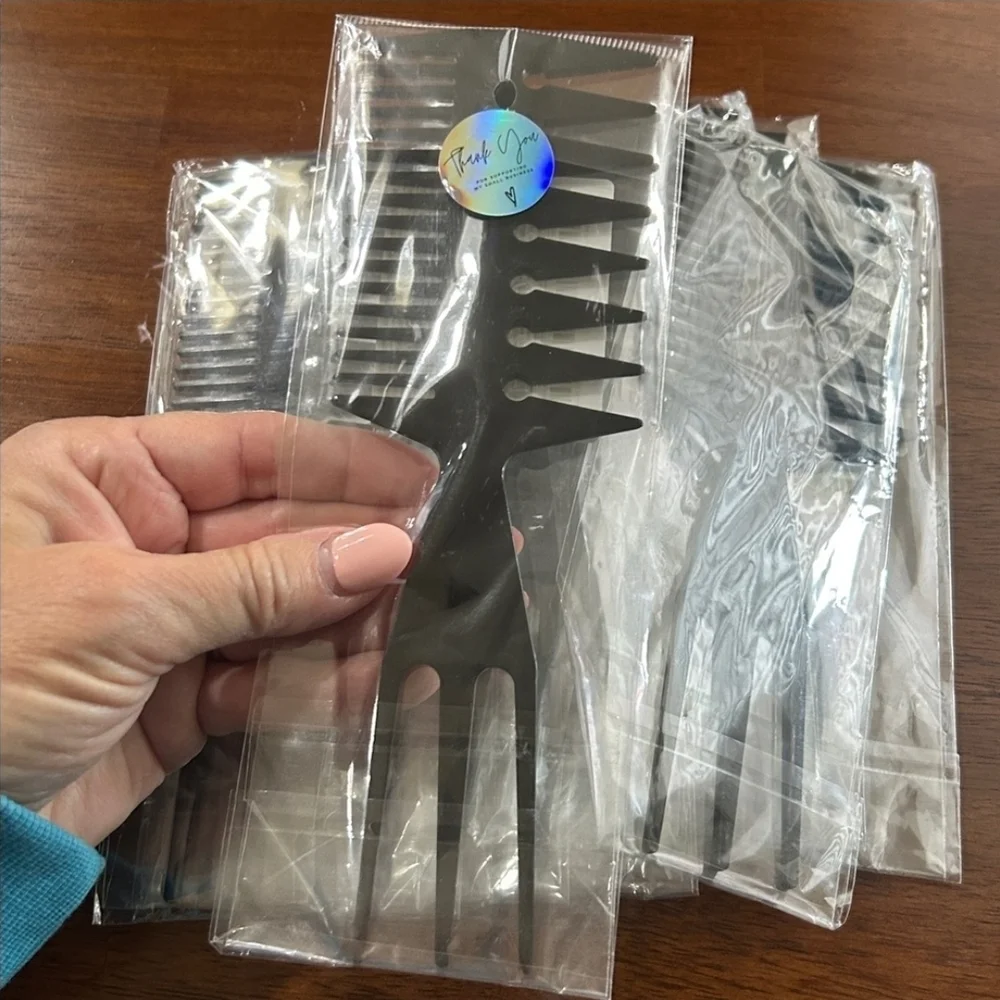 💕 $4 Bundled Black Multifunctional Styling Comb